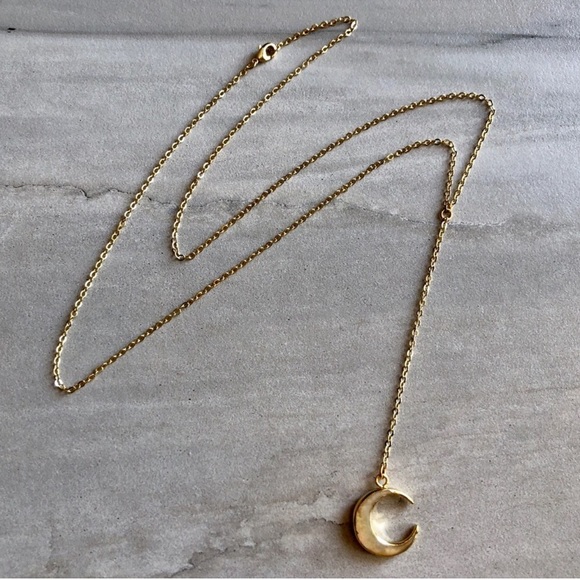 ✨HP✨ Pearl 14K Crescent Moon Lariat Necklace - Picture 7 of 9